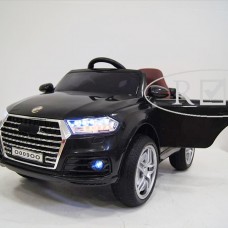Rivertoys Детский электромобиль Audi O009OO-BLACK черный